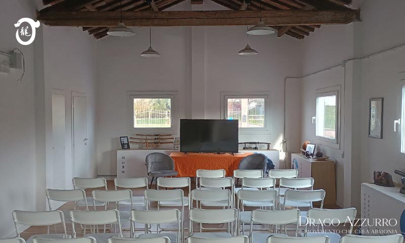 養神堂 | Corsi di ginnastica del benessere, ginnastica dolce, posturale, pilates, ginnastica per parkinson | Arti marziali cinesi, Taiji Quan, QiGong, DaoYin e difesa personale | Camin, Camponogara, Campolongo Maggiore, Dolo, Fossò, Fiesso d'Artico, Legnaro, Noventa Padovana, Padova, Ponte di Brenta, Ponte San Niccolò, Sandon, Venezia, Vigonovo, Villatora, Saonara, Stra.